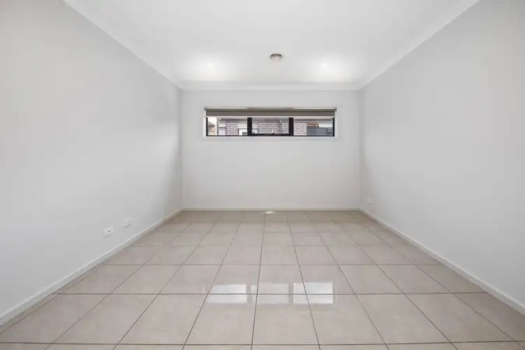 Fourth view of Homely house listing, 5 Milla Belle Place, Brookfield VIC 3338