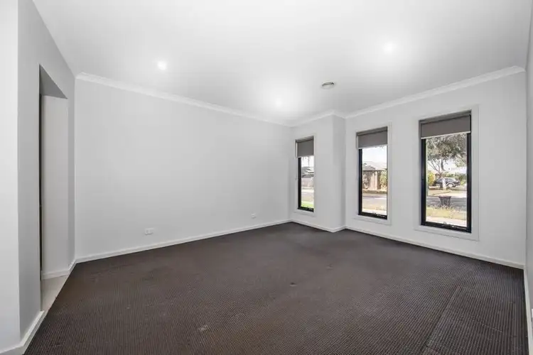 Fifth view of Homely house listing, 5 Milla Belle Place, Brookfield VIC 3338