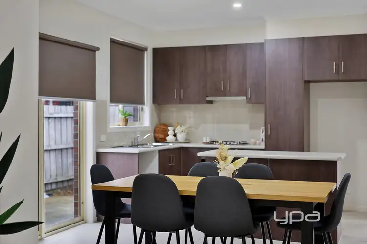 Sixth view of Homely house listing, 2 Pavleka Street, Hillside VIC 3037