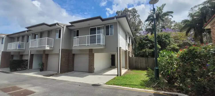 22 Yulia Street