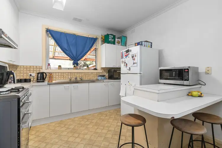 Fifth view of Homely house listing, 3 Nilma Court, Frankston VIC 3199