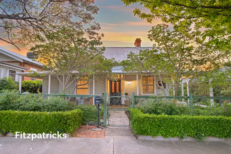 42 Flinders Street, Turvey Park NSW 2650