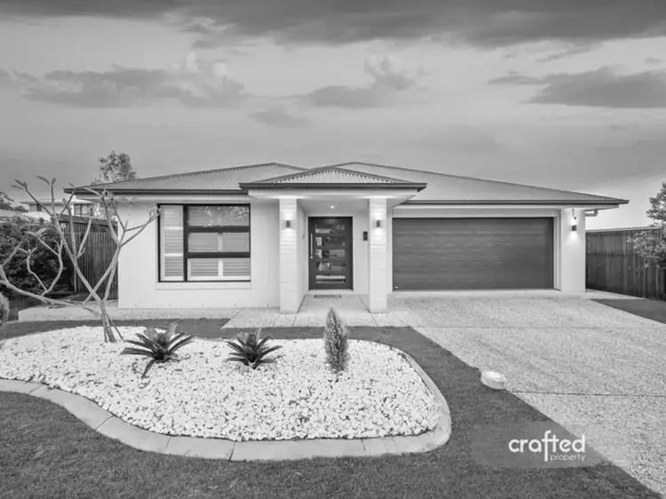 6 Hedge Lane, Greenbank QLD 4124