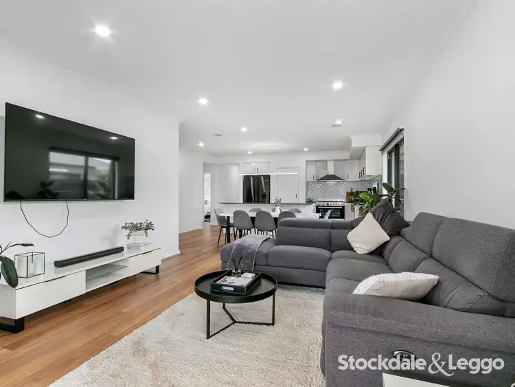Sixth view of Homely house listing, 7 Dooyork Crescent, Traralgon VIC 3844