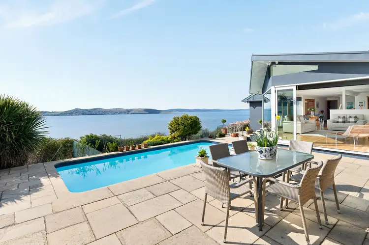 7 O'Conor Court, Sandy Bay TAS 7005