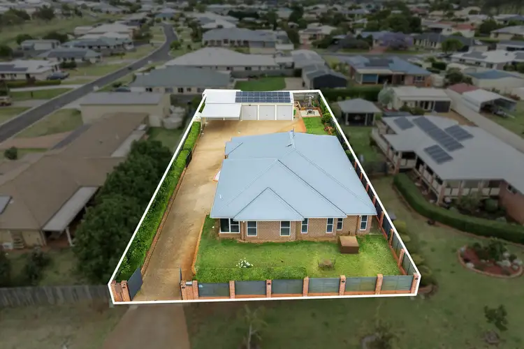 17 Bronte Street, Westbrook QLD 4350