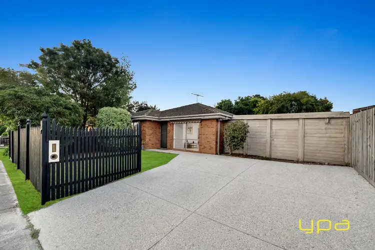Main view of Homely house listing, 7 Brentwood Drive,, Cranbourne North VIC 3977