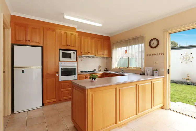 Third view of Homely unit listing, 2/426 Murray Street, Colac VIC 3250
