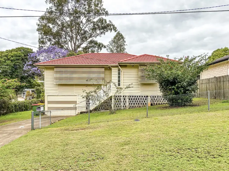 11 Stephenson Street, Sadliers Crossing QLD 4305