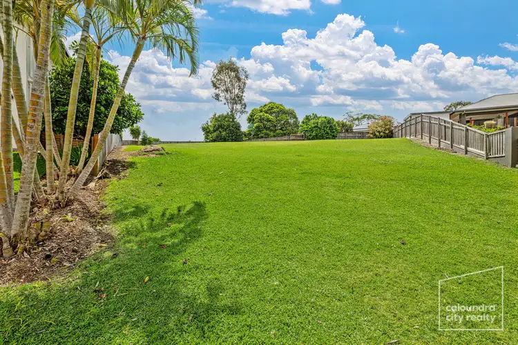7 Pine Ridge Place, Little Mountain QLD 4551