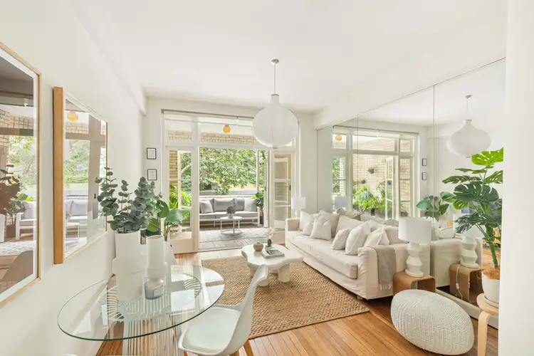 Second view of Homely apartment listing, 9/20-22 Roslyn Gardens, Rushcutters Bay NSW 2011
