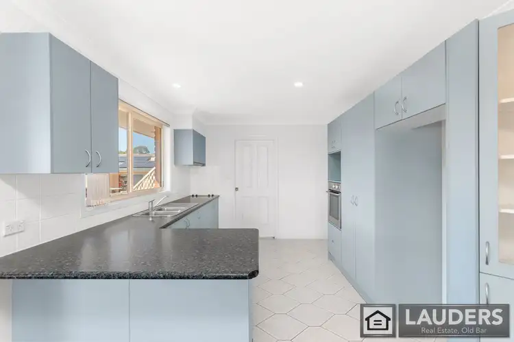 Fifth view of Homely villa listing, 1/72 Old Bar Road, Old Bar NSW 2430