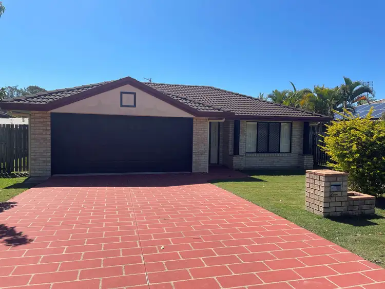 16 Moonstone Drive, Urangan QLD 4655