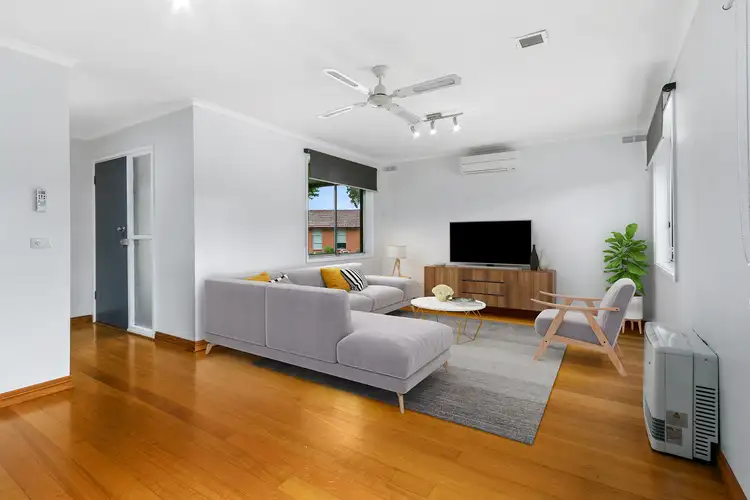 Second view of Homely house listing, 5 Lions Court, Sale VIC 3850