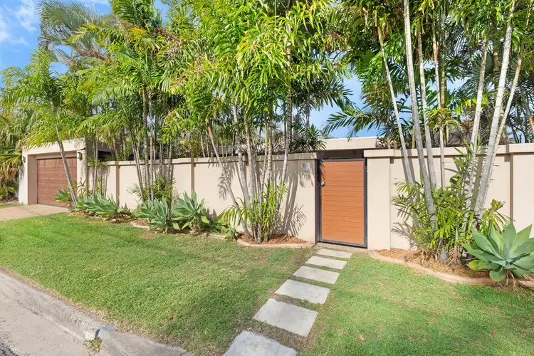Fifth view of Homely house listing, 2 Flamingo Key, Broadbeach Waters QLD 4218