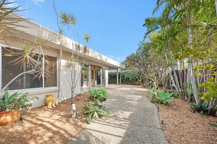 Sixth view of Homely house listing, 2 Flamingo Key, Broadbeach Waters QLD 4218