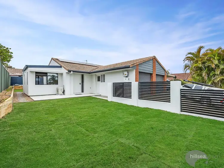 2/15 Callistemon Court, Arundel QLD 4214