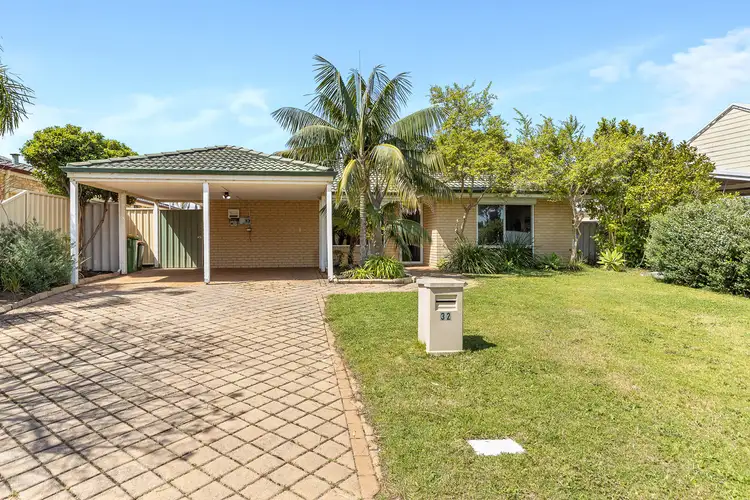 32 Strasbourg Ramble, Port Kennedy WA 6172