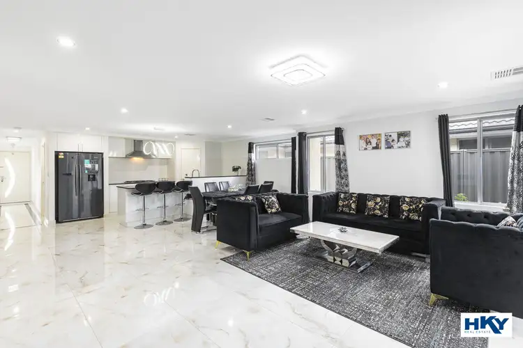 390 Woollcott Avenue, Brabham WA 6055