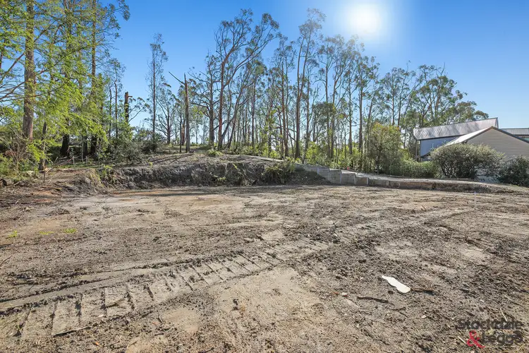 21 Wells Road, Mirboo North VIC 3871
