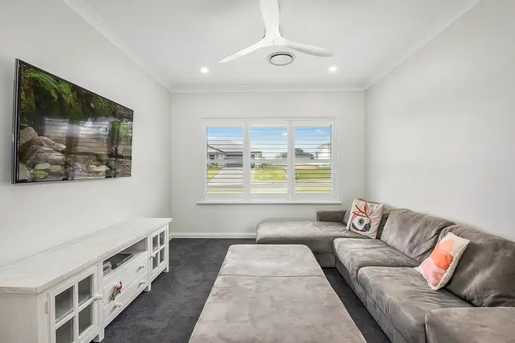 Third view of Homely house listing, 6 Lovett Court, Spring Flat NSW 2850