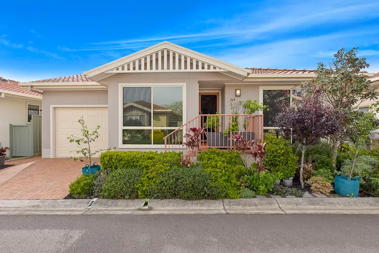 321/61 Karalta Road, Erina NSW 2250