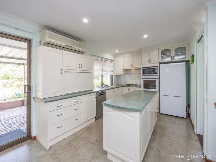 Third view of Homely house listing, 2 Idyll Court, Heathridge WA 6027