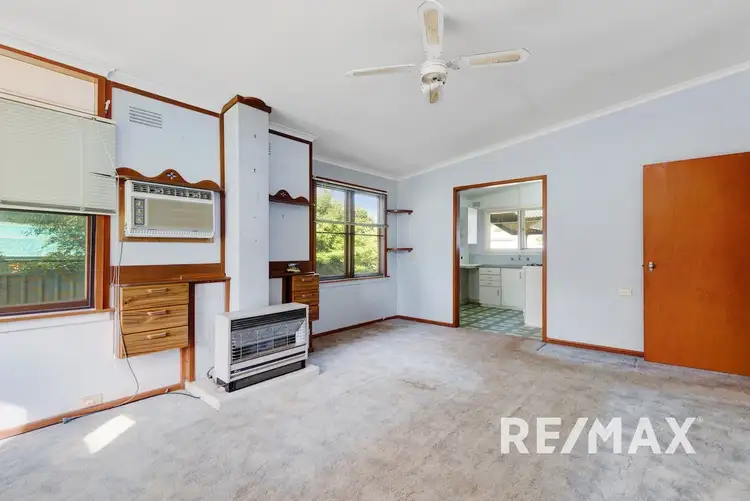 Second view of Homely house listing, 37 Chifley Crescent, Kooringal NSW 2650