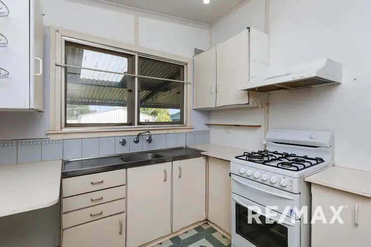 Fifth view of Homely house listing, 37 Chifley Crescent, Kooringal NSW 2650