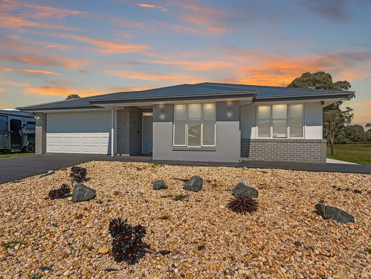 11 Kempton Grove, Metung VIC 3904