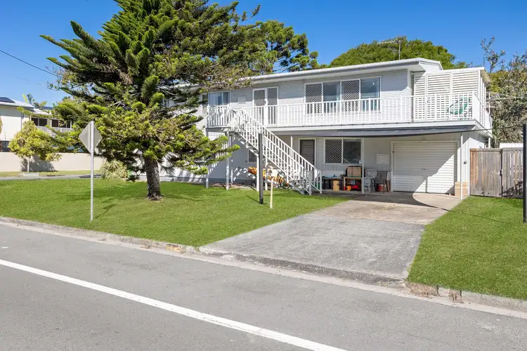 16 Townson Avenue, Palm Beach QLD 4221