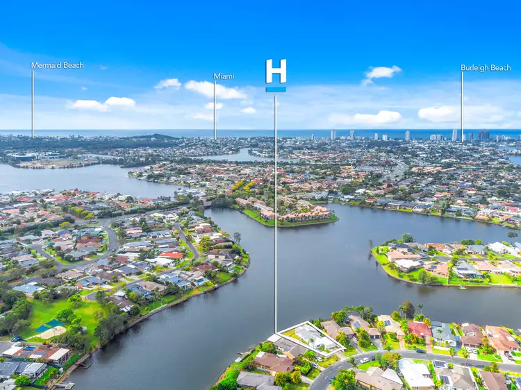 39 Southlake Drive, Varsity Lakes QLD 4227