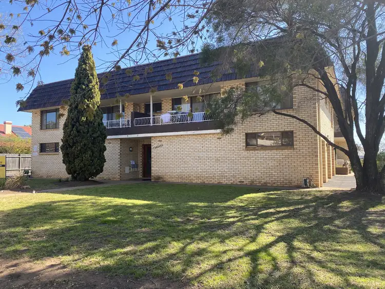 Main view of Homely unit listing, 2/7 George Street, Dubbo NSW 2830