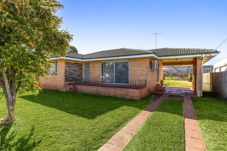 9 Welcombe Avenue, Rockville QLD 4350