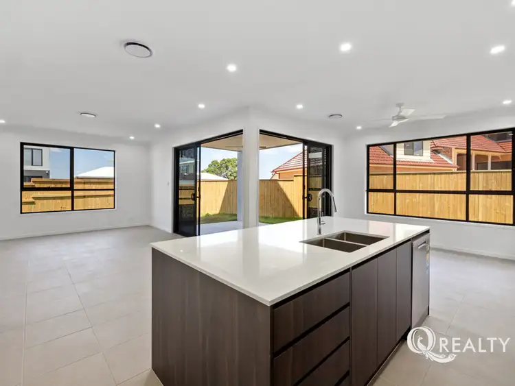 Sixth view of Homely house listing, 10 Kinwarton Crescent, Calamvale QLD 4116