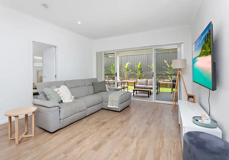 Second view of Homely semi-detached listing, 5 Brae Road, Albion Park NSW 2527