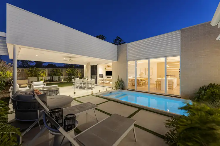 Second view of Homely house listing, 4 Moncrieff Close, Middle Ridge QLD 4350