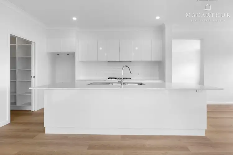 Third view of Homely house listing, 32 Flintwood Street, Forest Hill NSW 2651