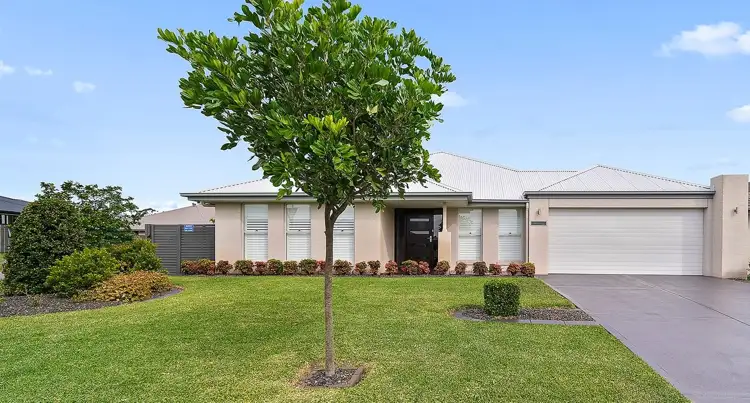 12 Sygna Street, Fern Bay NSW 2295