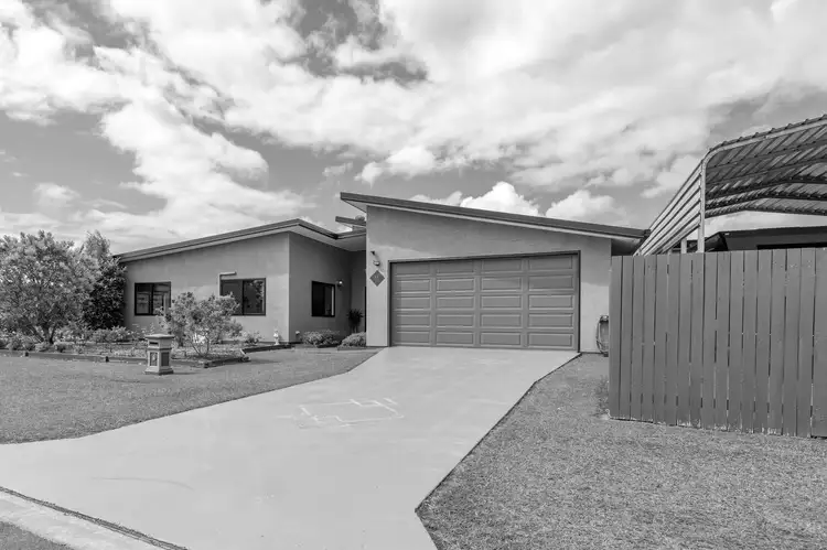 33 Creekside Esplanade, Cooloola Cove QLD 4580