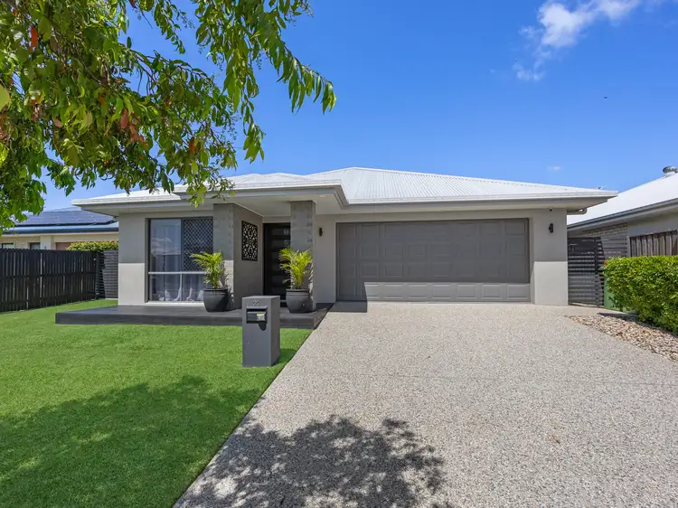 21 Freedom Crescent, South Ripley QLD 4306