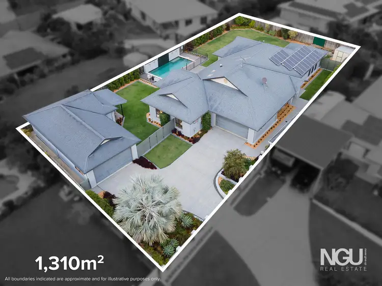 16 Julian Court, Augustine Heights QLD 4300