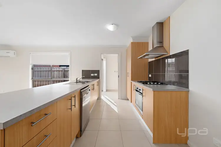 Sixth view of Homely house listing, 7 Gosse Crescent, Brookfield VIC 3338