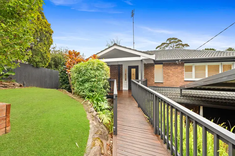 7 Mindaree Avenue, Wyoming NSW 2250