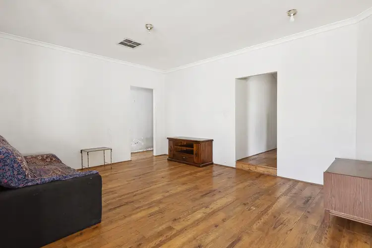 Seventh view of Homely house listing, 8 Camfield Loop, Parmelia WA 6167