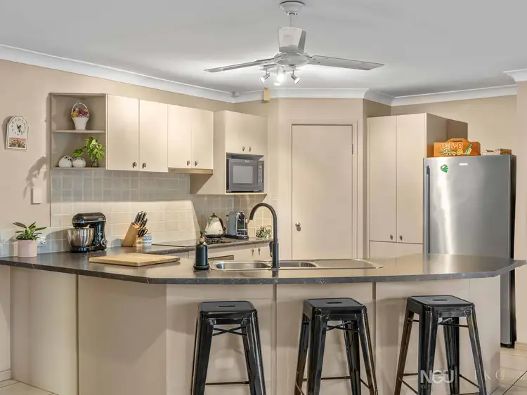 Sixth view of Homely house listing, 3 Yellowstone Court, Flinders View QLD 4305