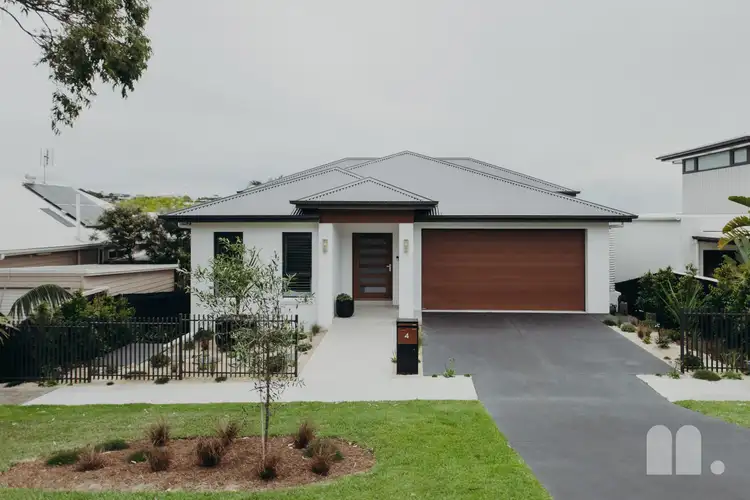 4 Bank Street, Merewether NSW 2291