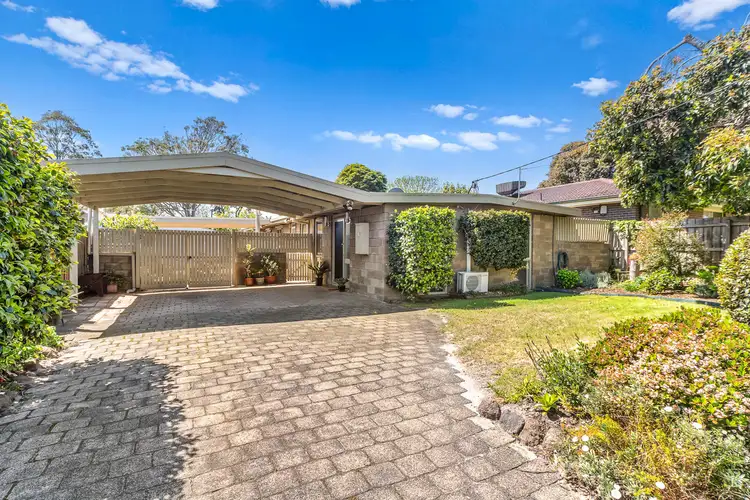 19 Taldra Crescent, Seaford VIC 3198