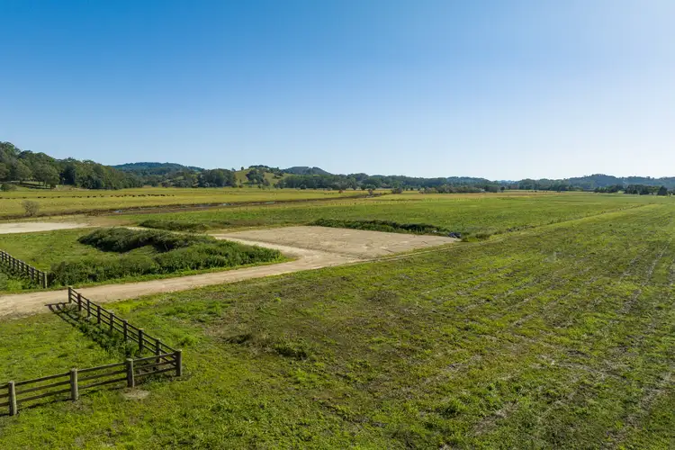 660 Round Mountain Road, Round Mountain NSW 2484