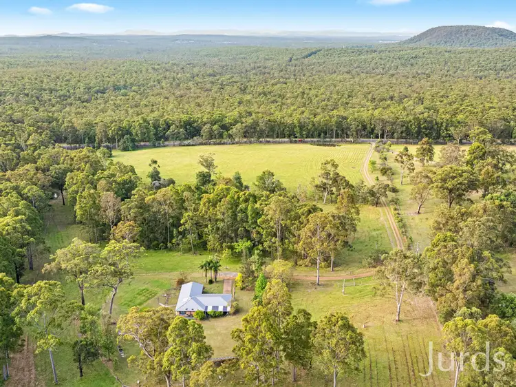 370 Lake Road, Elrington NSW 2325